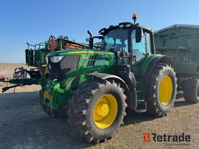 John Deere 6195M