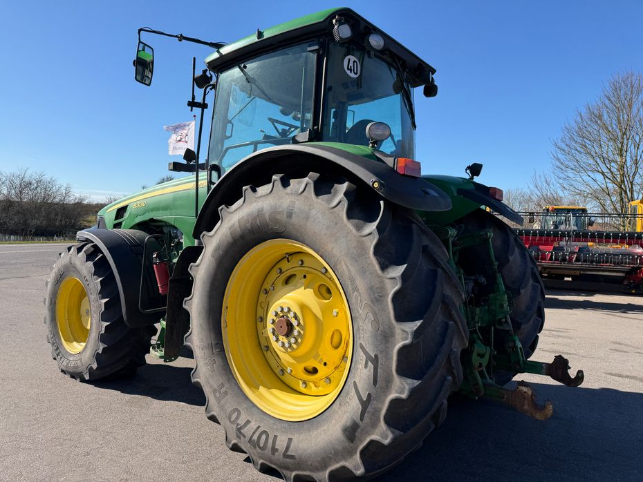 John Deere 8330 AUTOTRACK READY! - Traktorer - Traktorer 4 wd - 6