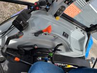 New Holland T5070 4-wd med frontlift - Traktorer - Traktorer 4 wd - 8