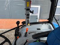 New Holland T5070 4-wd med frontlift - Traktorer - Traktorer 4 wd - 7