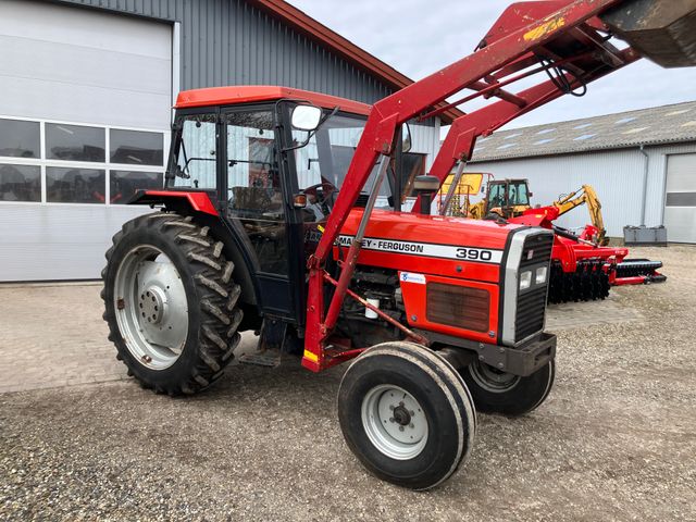 Massey Ferguson 390