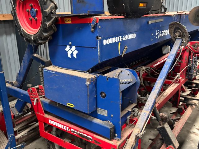 Doublet-Record Kulti Seeder 4m
