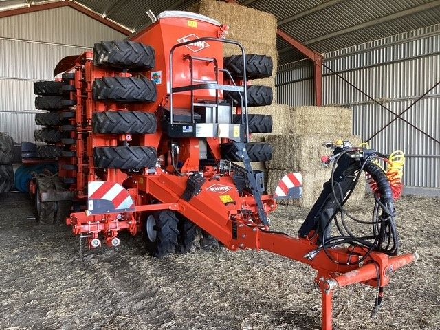 Kuhn 6m  Espro 6000RC MIX