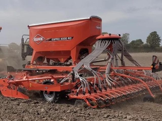 Kuhn 6m  Espro 6000RC MIX