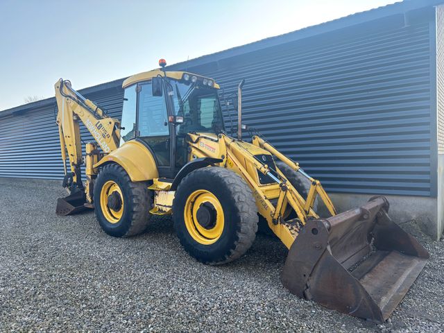 New Holland LB115B-4PS