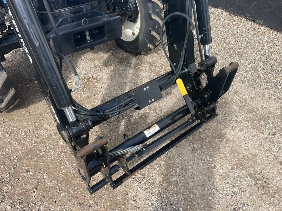 New Holland TD5.65 Frontlæssertraktor - Traktorer - Traktorer 4 wd - 5