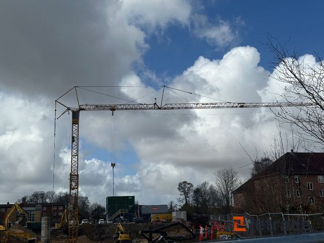 Liebherr 71K byggekran