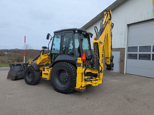 New Holland B110D TC