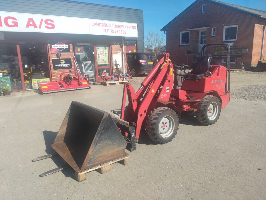 Schäffer 2033 S med skovl og pallegafler - Læssemaskiner - Minilæssere - 8