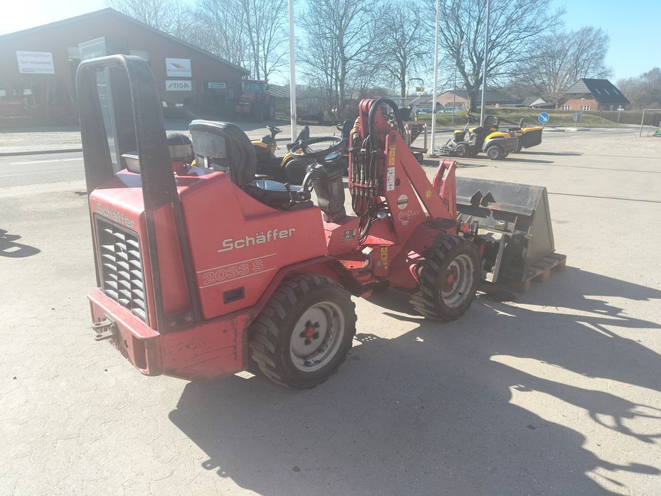 Schäffer 2033 S med skovl og pallegafler - Læssemaskiner - Minilæssere - 4
