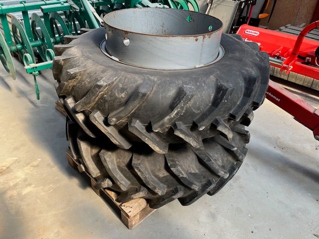 Tvillingehjul 14.9 R28