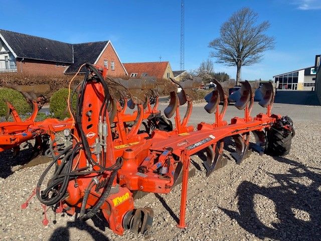 Kuhn Vari-Master 153