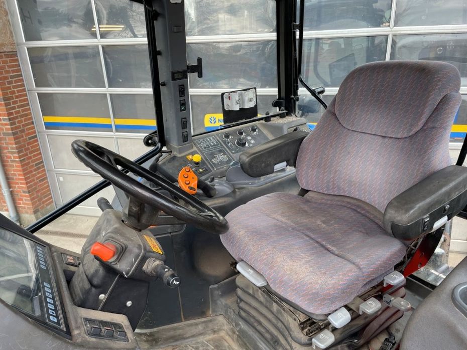 New Holland TM175 Affjedret foraksel - Traktorer - Traktorer 4 wd - 13
