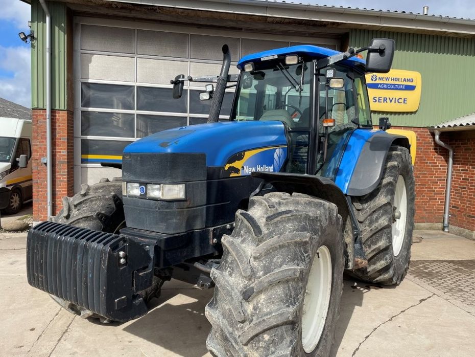 New Holland TM175 Affjedret foraksel - Traktorer - Traktorer 4 wd - 4
