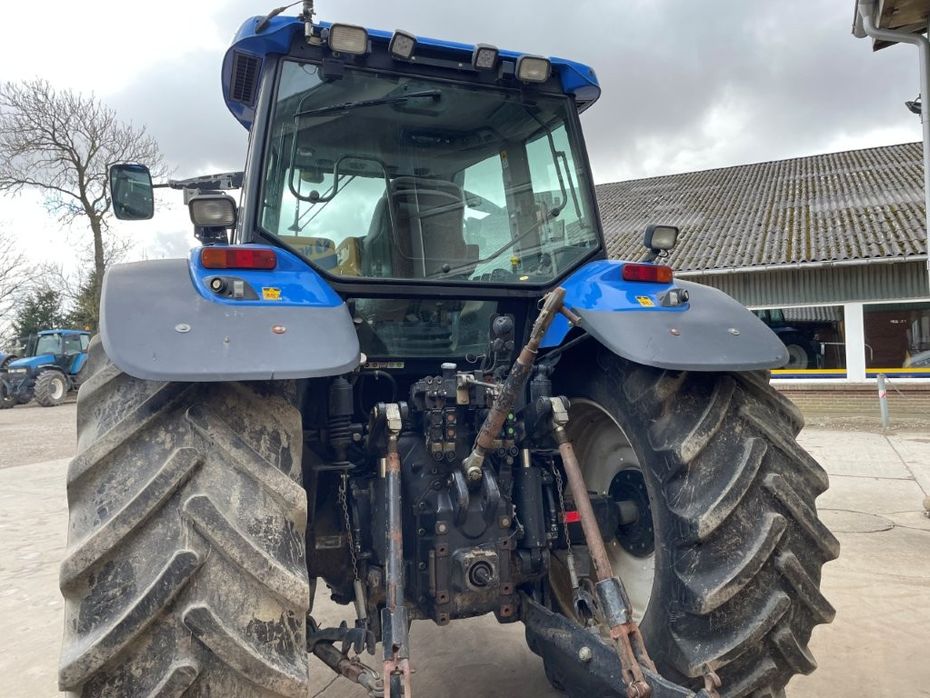 New Holland TM175 Affjedret foraksel - Traktorer - Traktorer 4 wd - 10