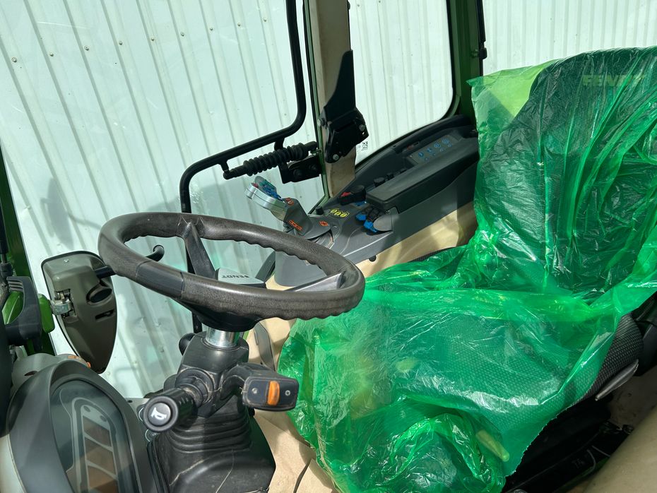 Fendt 209 F Vario TMS - Traktorer - Traktorer 4 wd - 10
