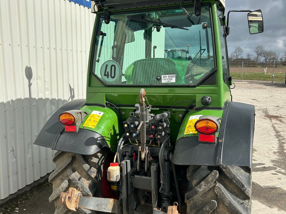 Fendt 209 F Vario TMS - Traktorer - Traktorer 4 wd - 8