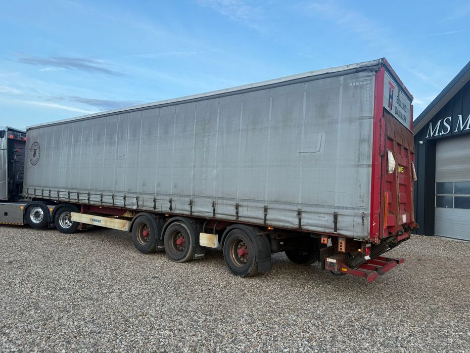 KRONE 24 ton gardintrailer med læssebagsmæk Krone 24T med læsserampe - Lastbiler - Fast kasse - 5