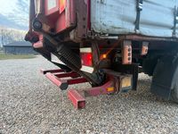 KRONE 24 ton gardintrailer med læssebagsmæk Krone 24T med læsserampe - Lastbiler - Fast kasse - 8