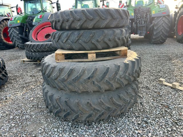 Alliance 380/90R46 + 270/95R36 + stilbare fælge uds. boring