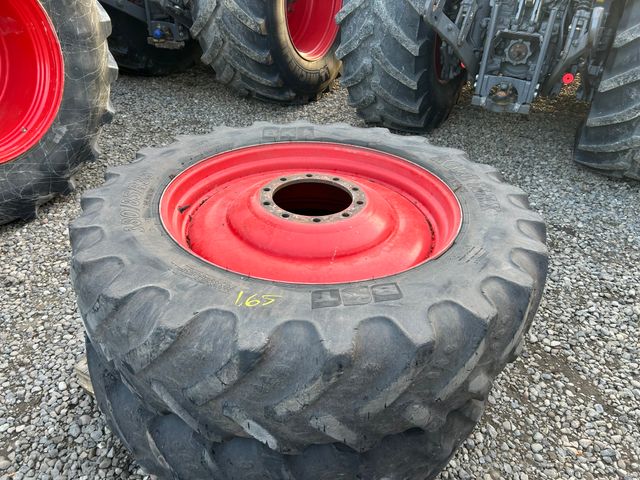 BKT 380/85R38 - spor 1.65 / 2.20 Fendt 700/800