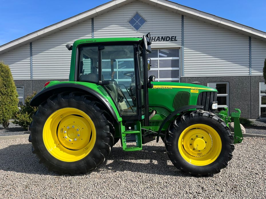 John Deere 6420  Premium, med frontlift og evt et sæt tvillinghjul - Traktorer - Traktorer 4 wd - 2