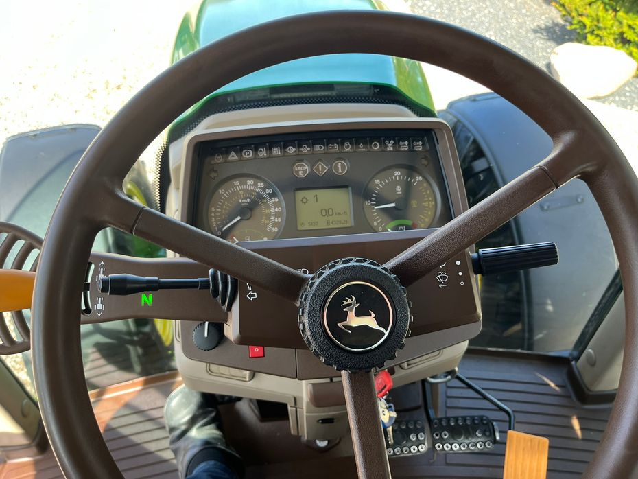 John Deere 6420  Premium, med frontlift og evt et sæt tvillinghjul - Traktorer - Traktorer 4 wd - 10
