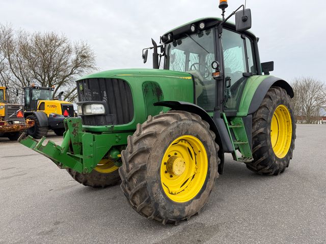 John Deere 6620