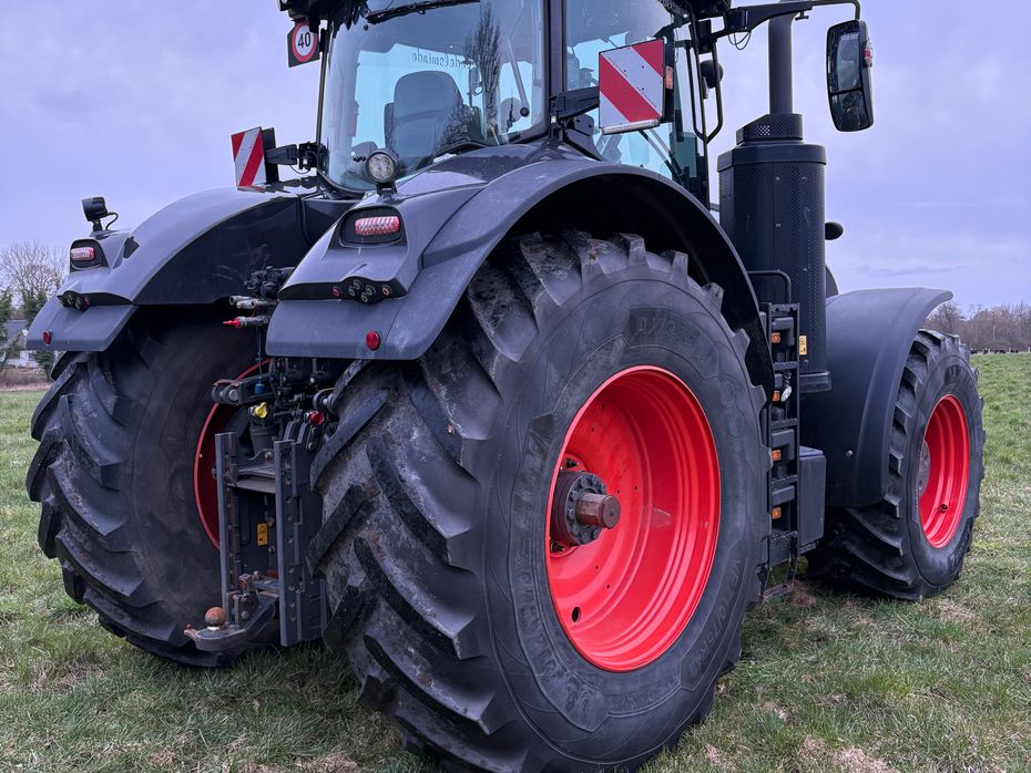 CLAAS Axion 960 CMATIC Axion 960 - Traktorer - Traktorer 4 wd - 5
