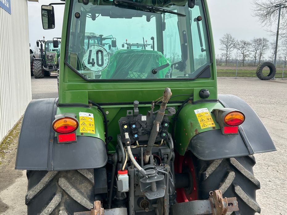 Fendt 209 F Vario TMS - Traktorer - Traktorer 4 wd - 5