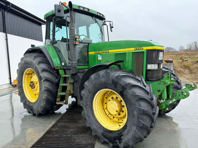 John Deere 7710 Power Quad