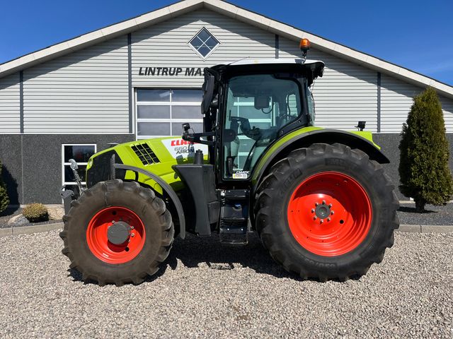 CLAAS ARION 660 CMATIC