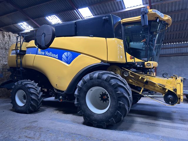 New Holland CX8060 4WD