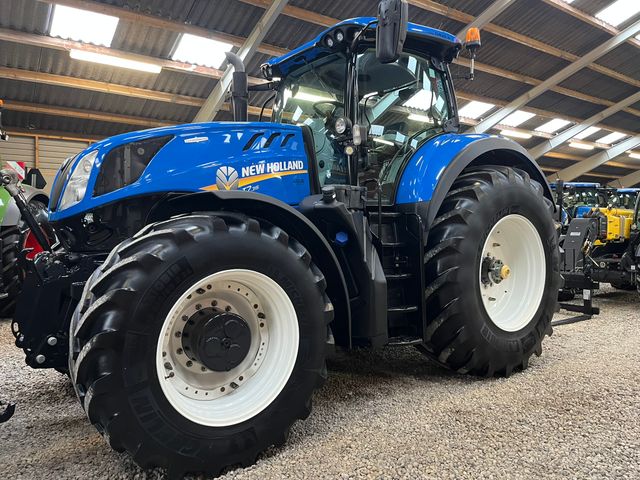 New Holland T7.315
