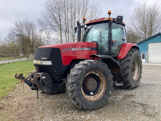 Case IH MX 285