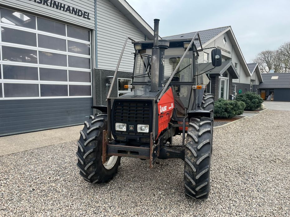 Valmet 805 GLOX med skovinddækning - Traktorer - Traktorer 4 wd - 9