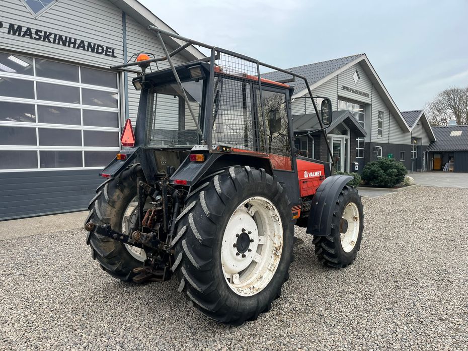 Valmet 805 GLOX med skovinddækning - Traktorer - Traktorer 4 wd - 13