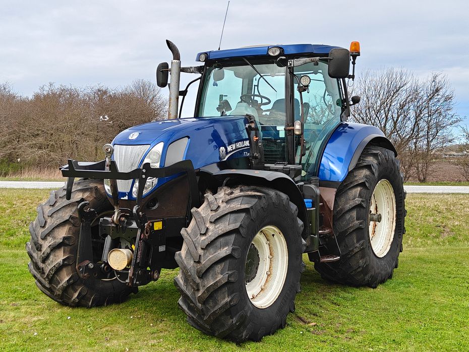 New Holland T7.260 Power Command - Traktorer - Traktorer 4 wd - 1