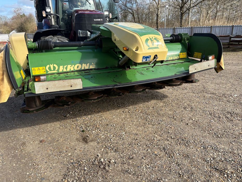 KRONE Easycut B 1000 CV og F 360 CV med bånd - Græsmaskiner - Skårlæggere/skivehøstere - 3