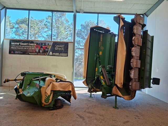 KRONE Easy Cut B 870 CV C   Easy Cut F 360 CV