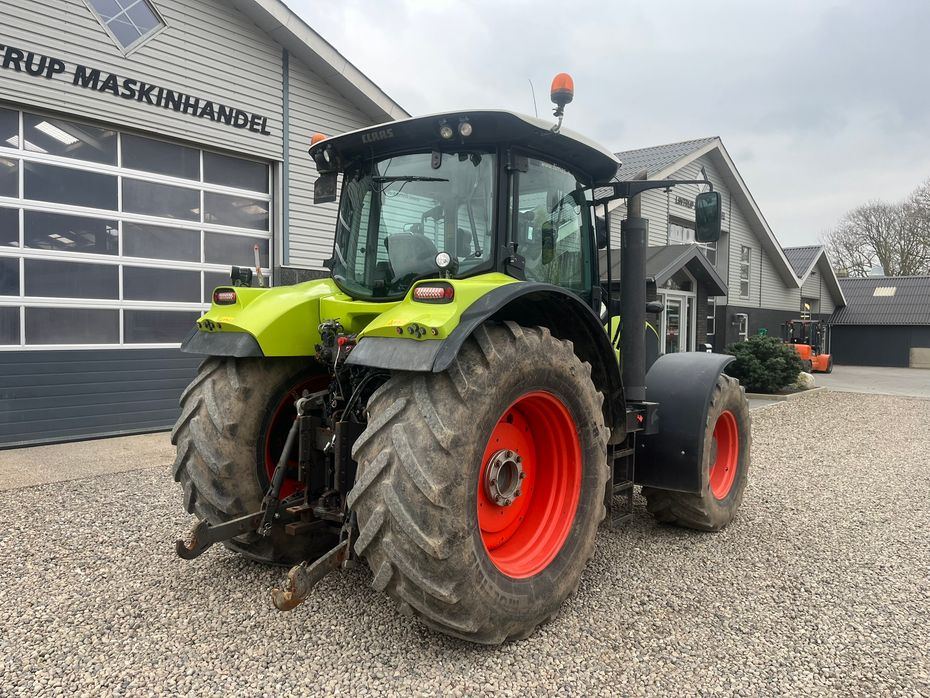 CLAAS ARION 650 Cebis med frontlift - Traktorer - Traktorer 4 wd - 17