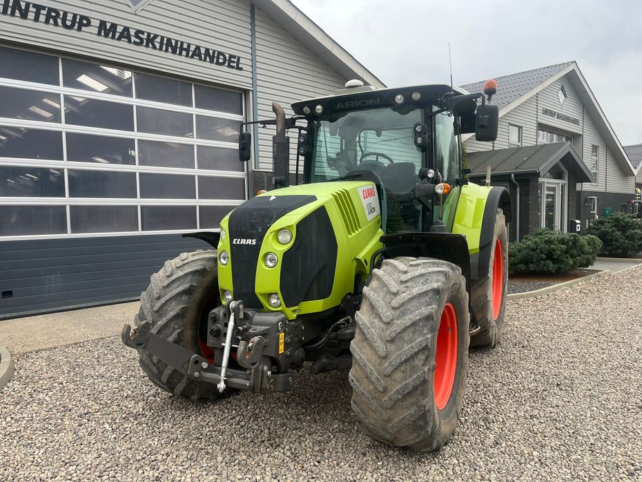 CLAAS ARION 650 Cebis med frontlift - Traktorer - Traktorer 4 wd - 12