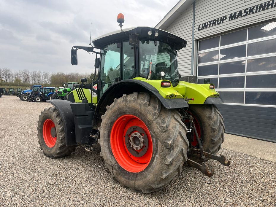 CLAAS ARION 650 Cebis med frontlift - Traktorer - Traktorer 4 wd - 3