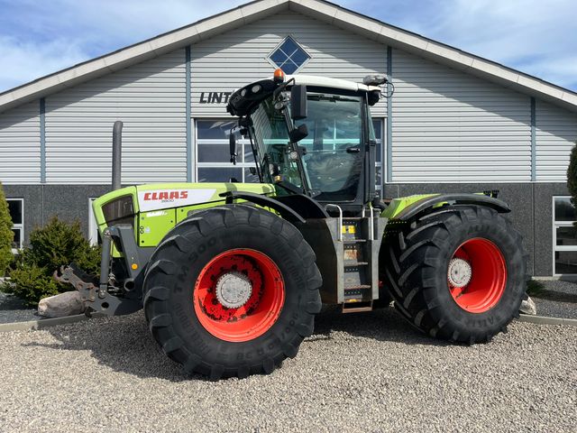 CLAAS XERION 3800