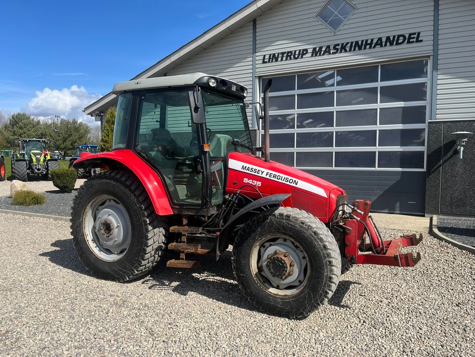 Massey Ferguson 5435 Stepnoose med frontlift - Traktorer - Traktorer 4 wd - 16