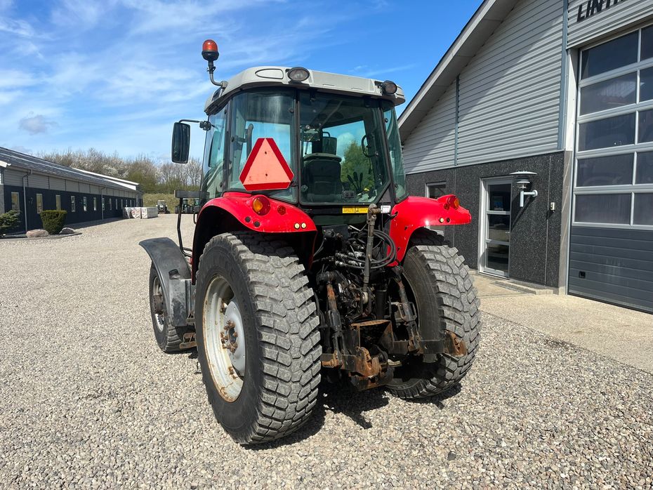 Massey Ferguson 5435 Stepnoose med frontlift - Traktorer - Traktorer 4 wd - 12