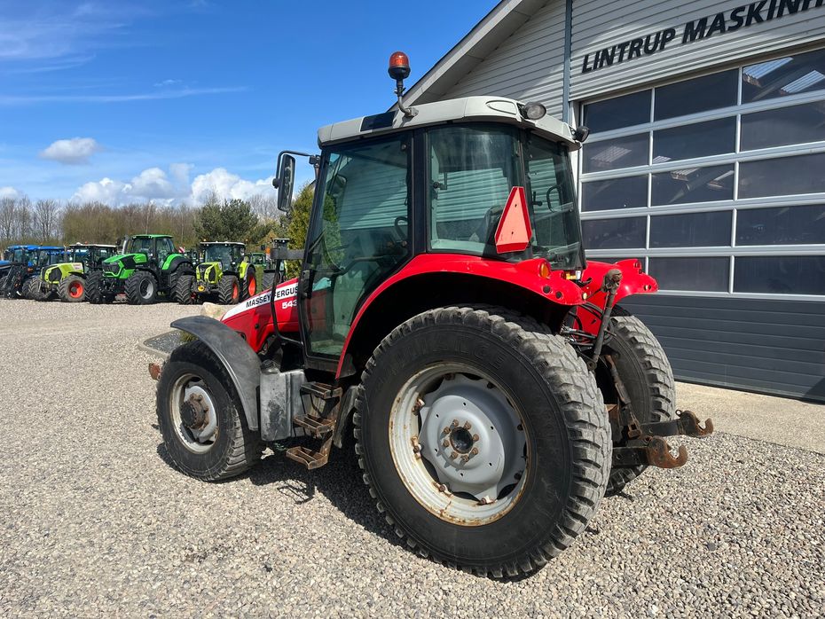Massey Ferguson 5435 Stepnoose med frontlift - Traktorer - Traktorer 4 wd - 3