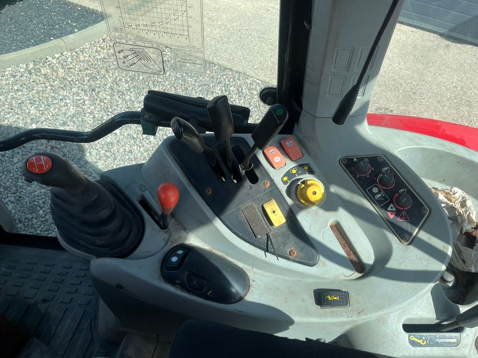 Massey Ferguson 5435 Stepnoose med frontlift - Traktorer - Traktorer 4 wd - 7