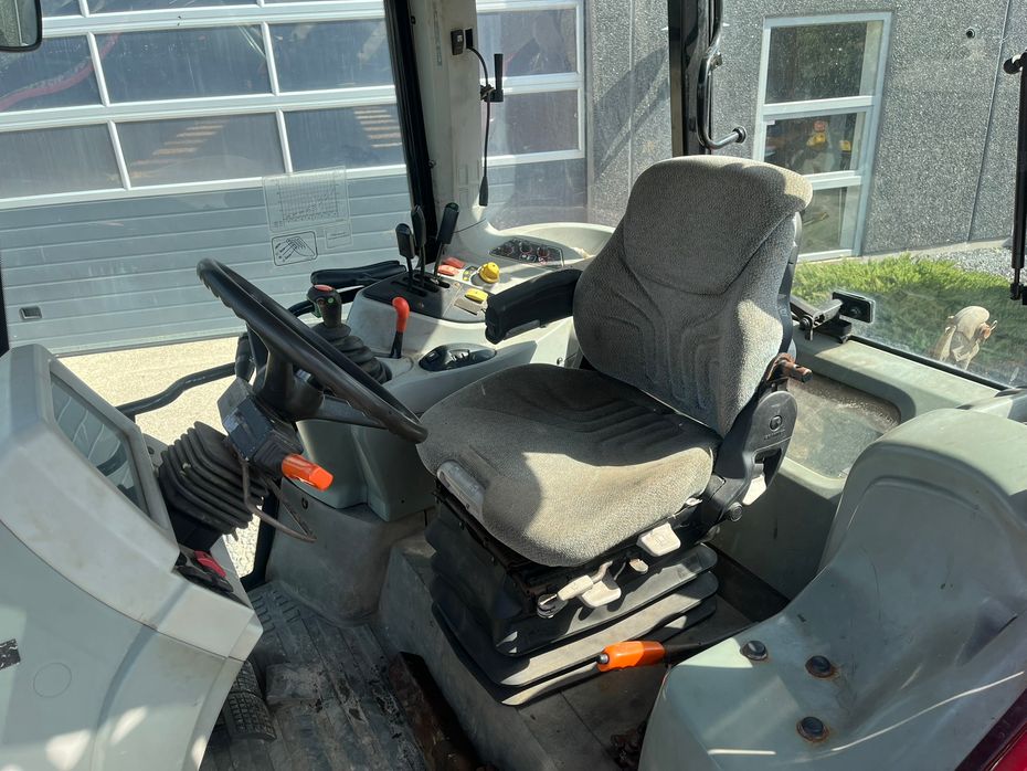 Massey Ferguson 5435 Stepnoose med frontlift - Traktorer - Traktorer 4 wd - 6