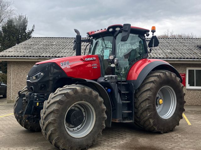 Case IH Optum 300 CVX